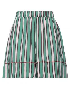 EMMA & GAIA Shorts & Bermuda For Women Green